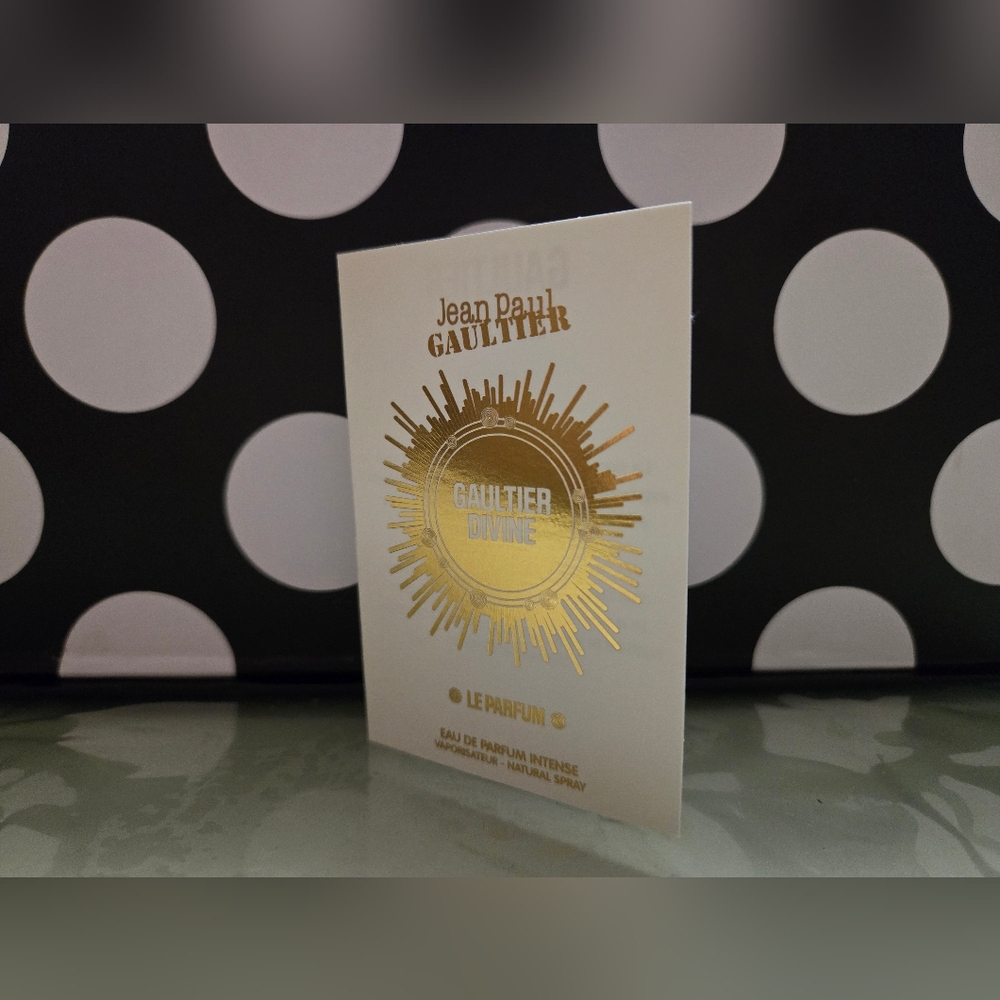 10/$25✨️JPG Gaultier Divine Intense SAMPLE✨️